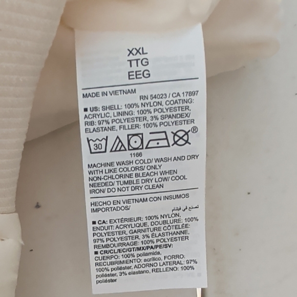 Old Navy Women's Cream Puffer Jacket - Picture 7 of 7